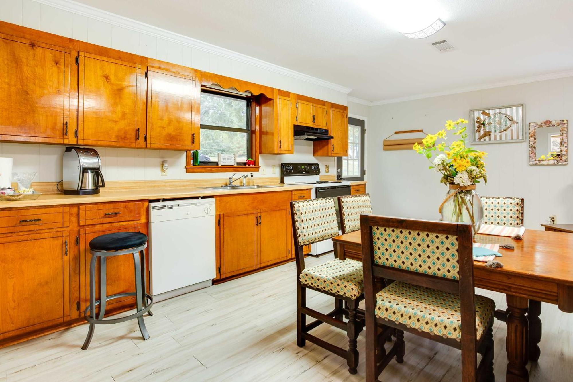 Doyline Cottage With Large Porch And Lake Access! エクステリア 写真